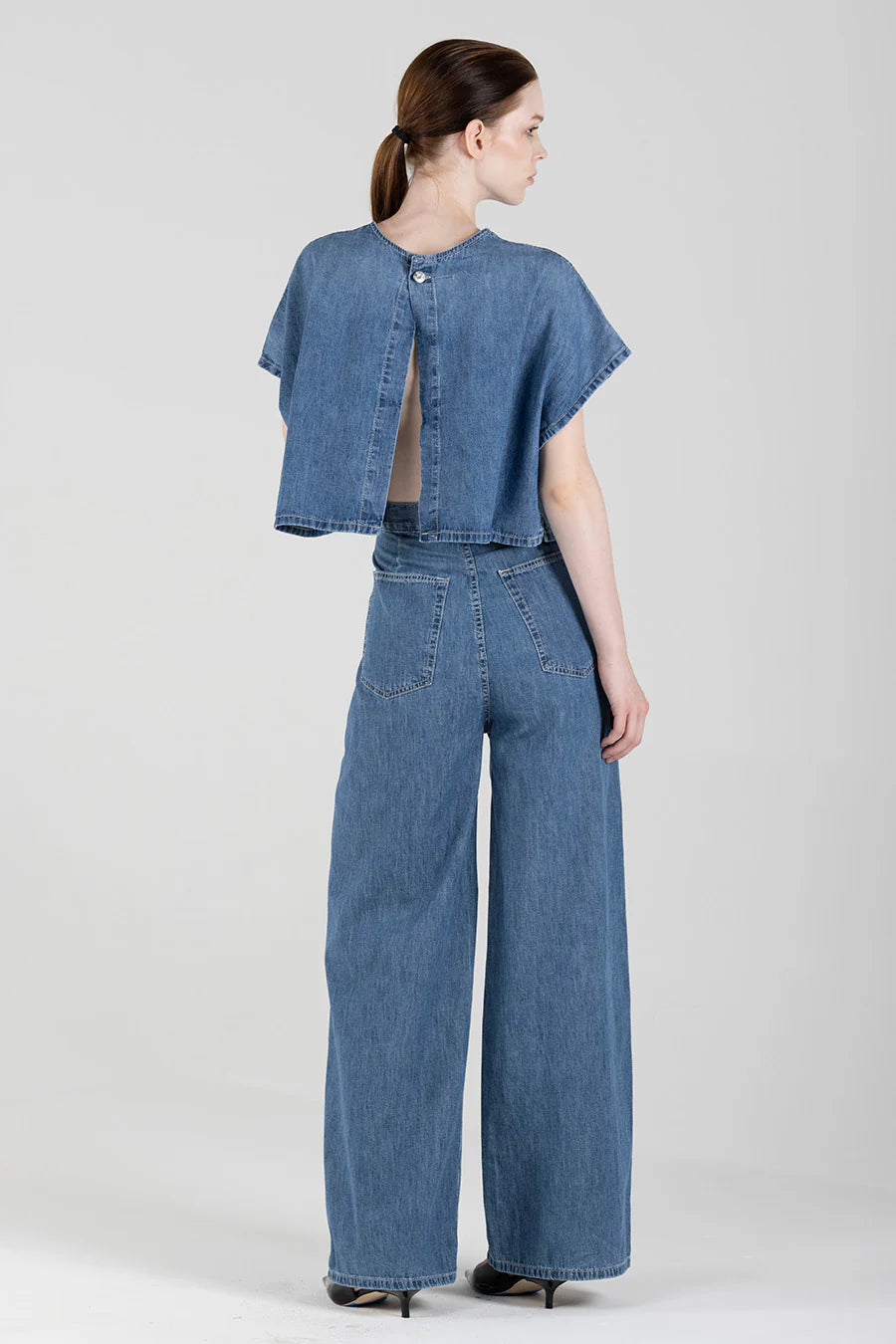 Aire Denim Tee - Spring Mist